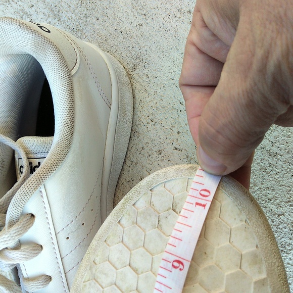 Adidas Gazelle white leather runners - Picture 9 of 9